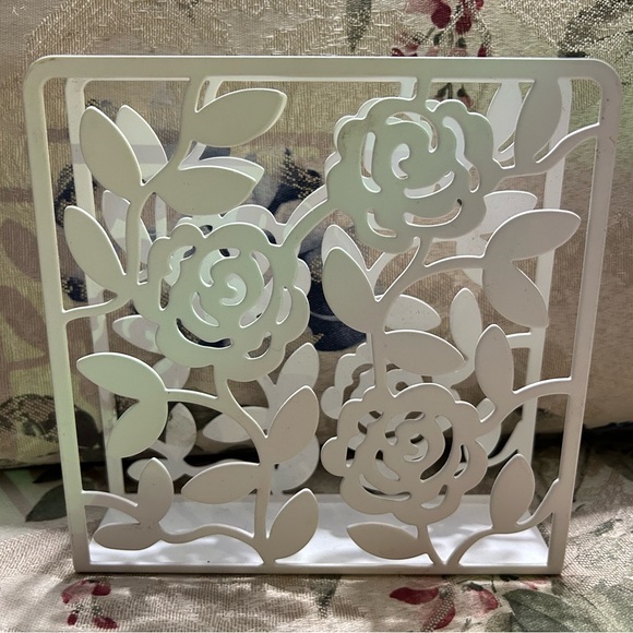 IKEA Rose Napkin Holder - Picture 1 of 4